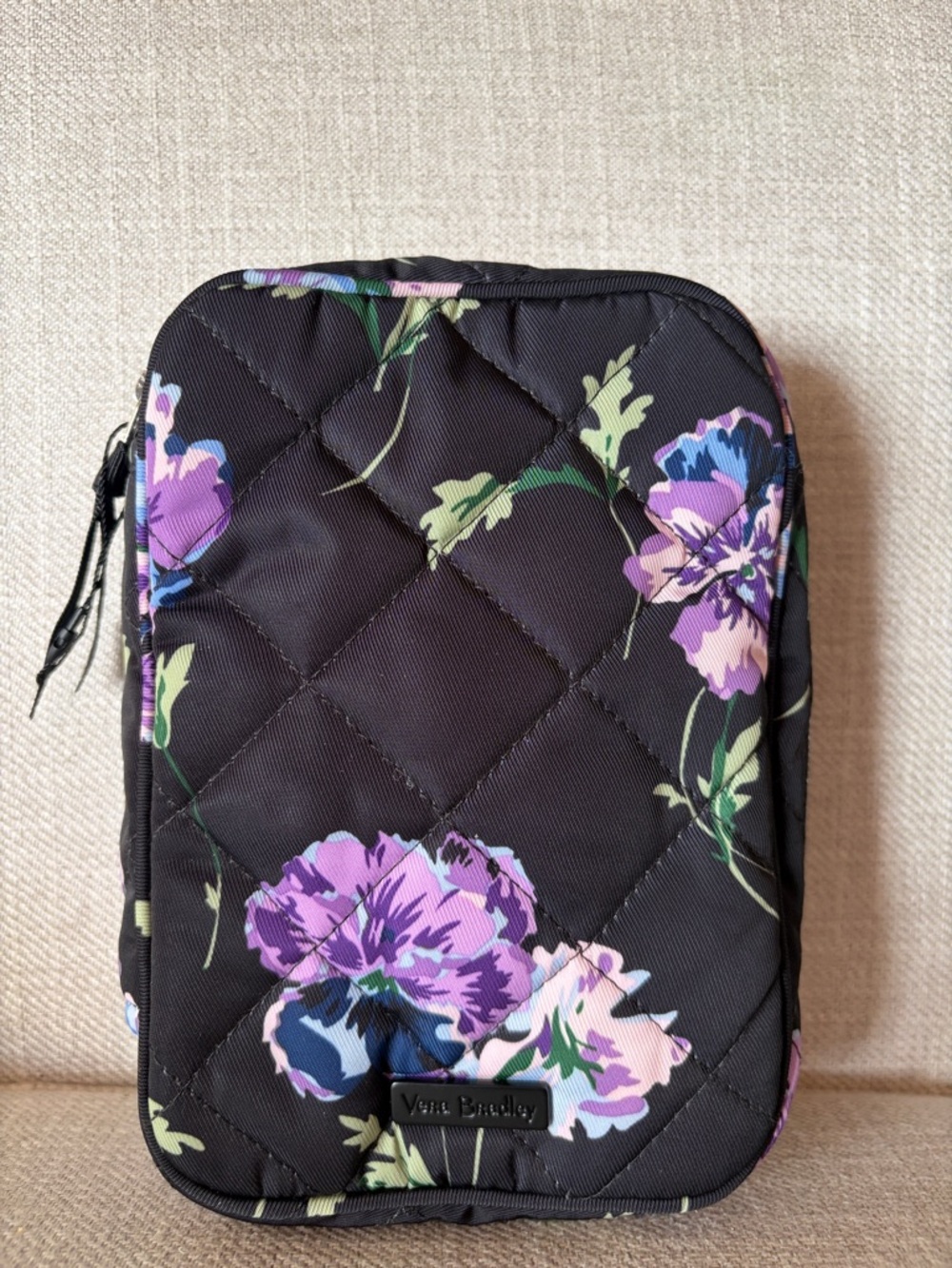 Vera Bradley Black Quilted Nylon Zip-Around Travel Jewelry Case Plum Pansies